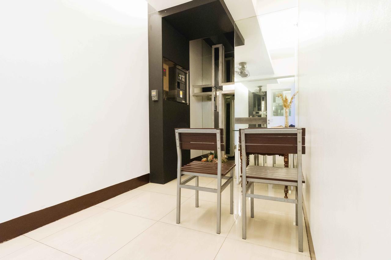 Reddoorz Plus At Banawe Quezon City Exterior photo